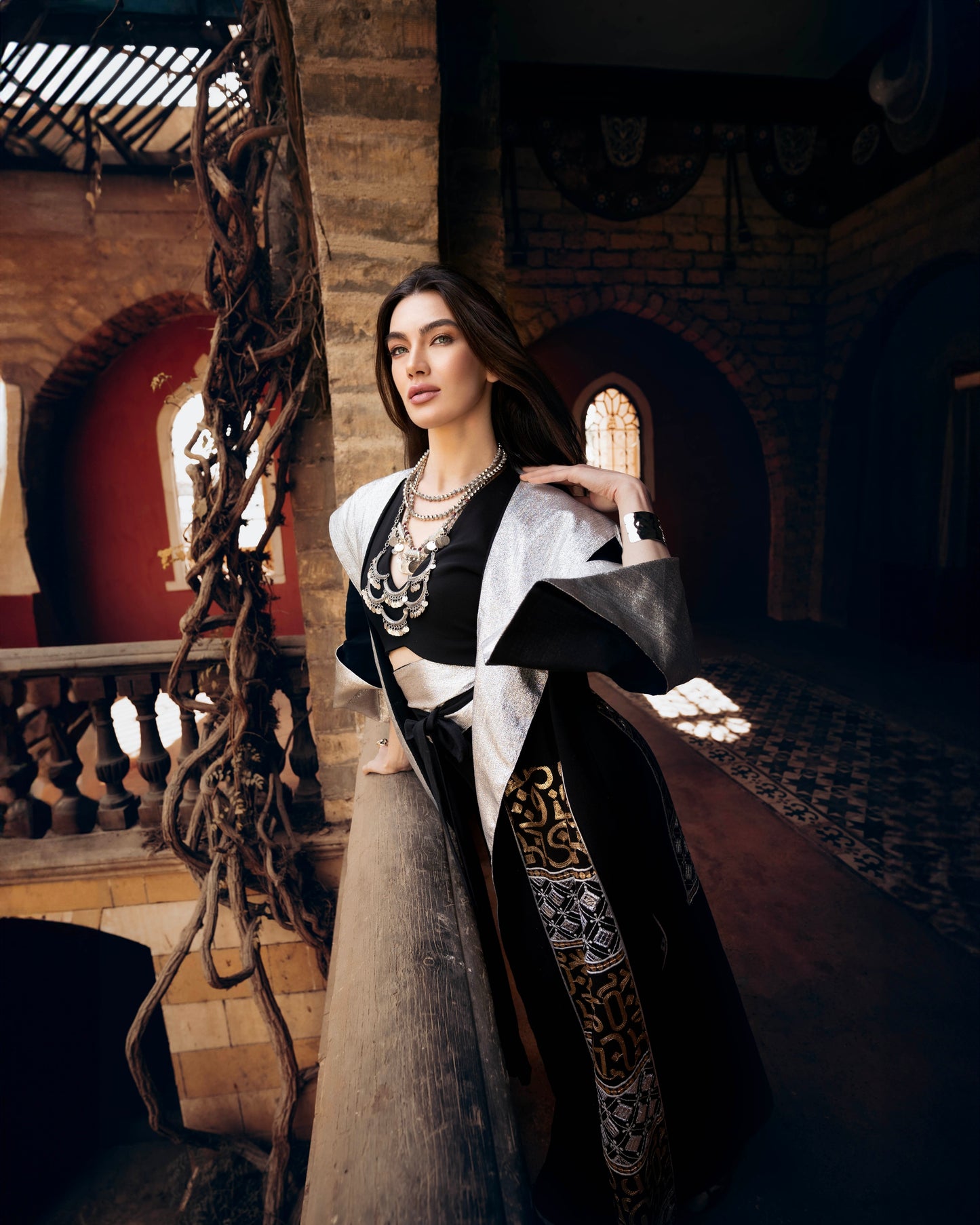 Bilsan Black Kaftan – Hand-Embroidered Luxury