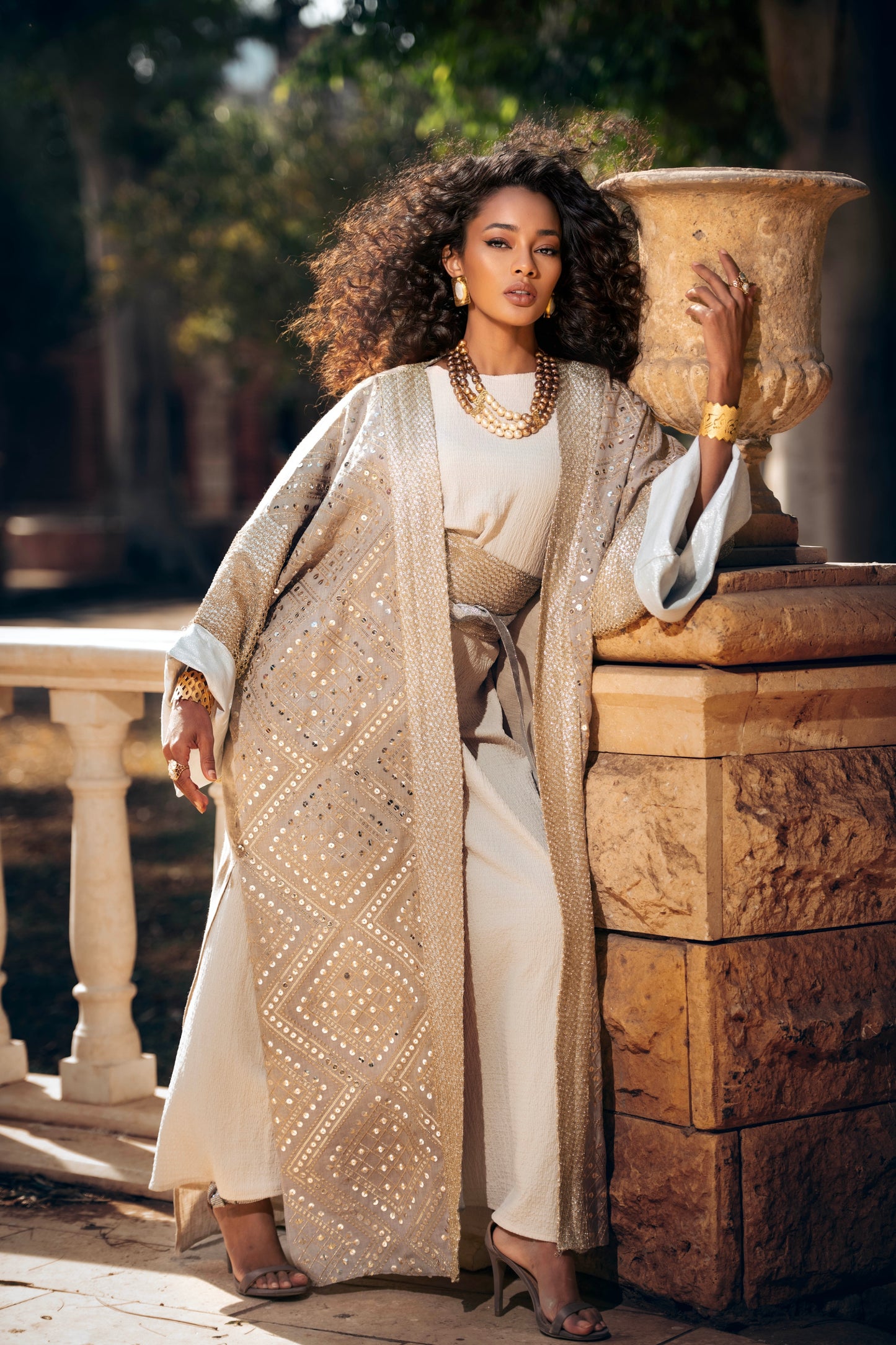 Kashkha Kaftan – Luxury Embroidered Linen