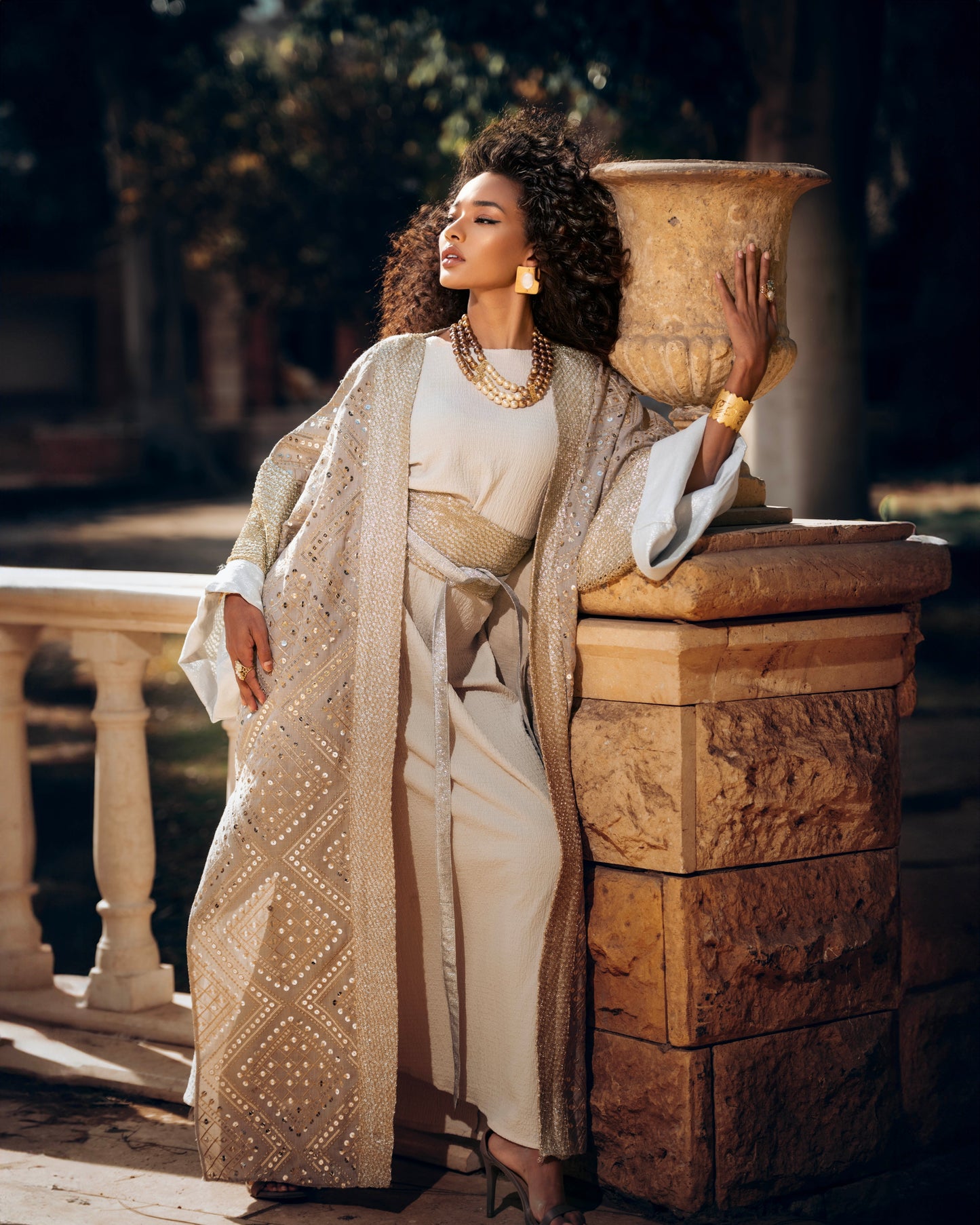 Kashkha Kaftan – Luxury Embroidered Linen
