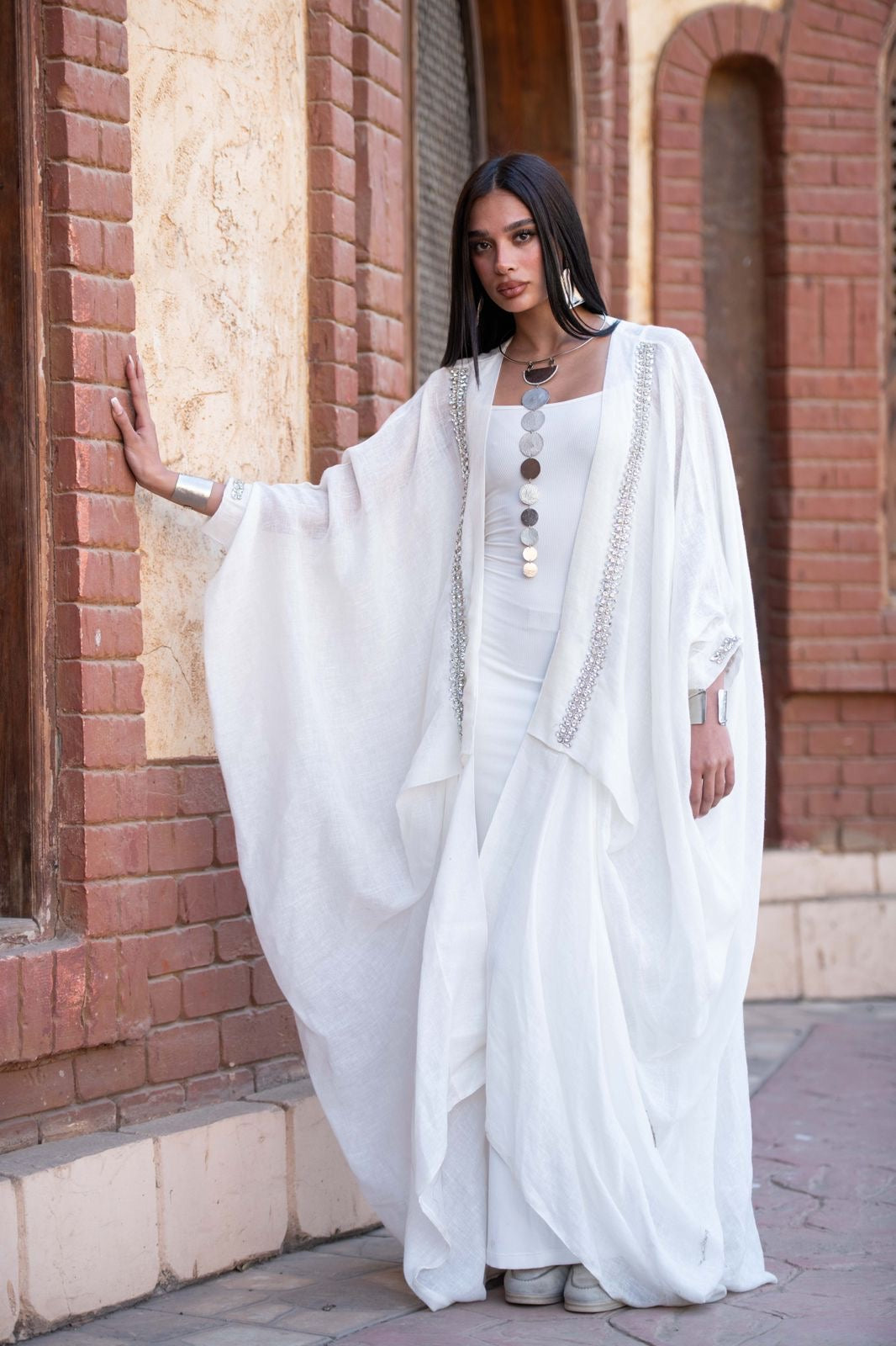 White Almuz kaftan