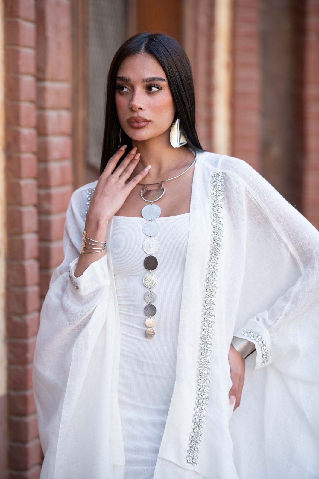 White Almuz kaftan