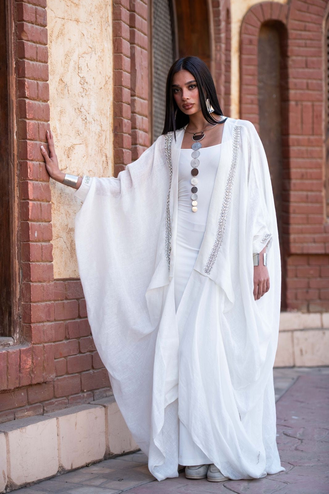 White Almuz kaftan