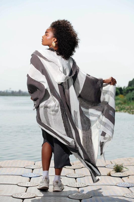 Hoor Cardigan – White & Grey