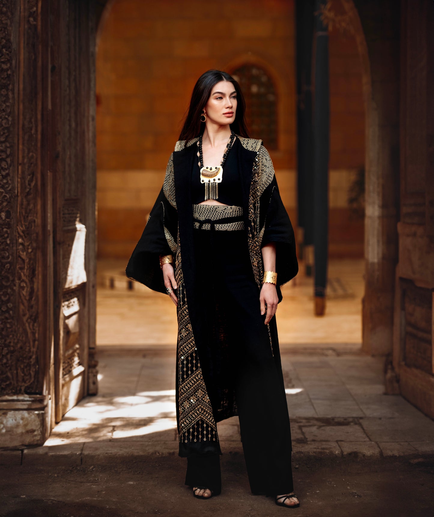 Kaftan Alf Leila w Leila – Timeless Elegance in Handcrafted Linen